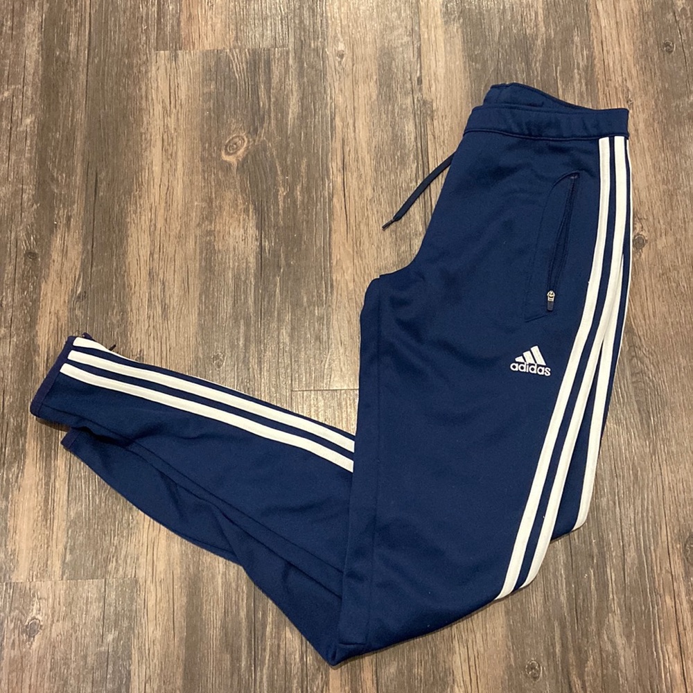 Adidas jogger sweatpants